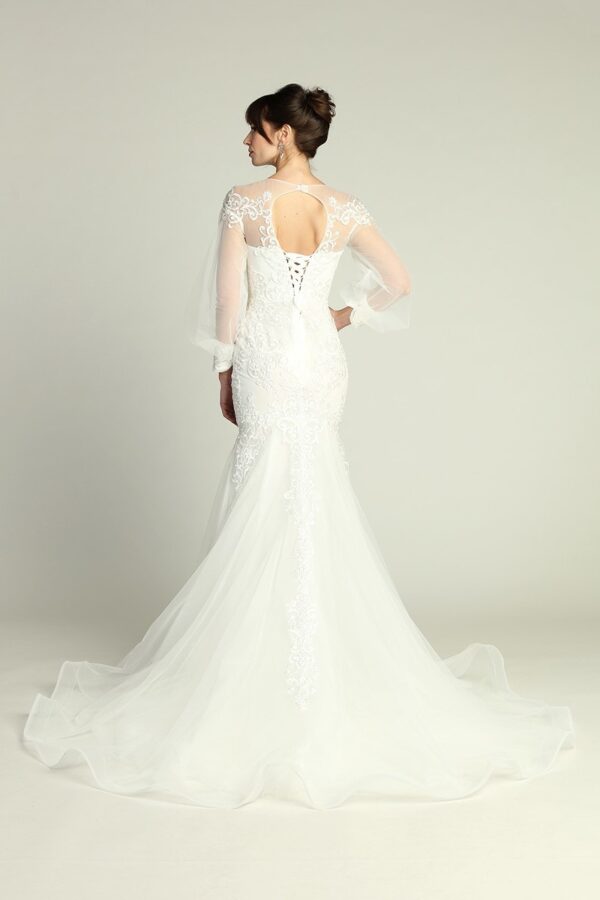 Wedding dress 4070